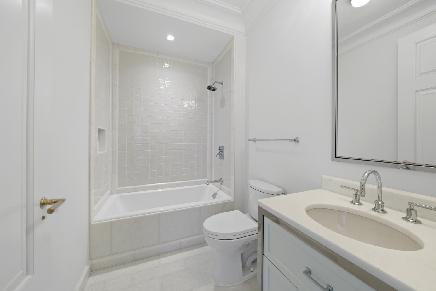 20 East End Avenue, Unit 8A Manhattan, NY 10028 - Photo 11 of 12