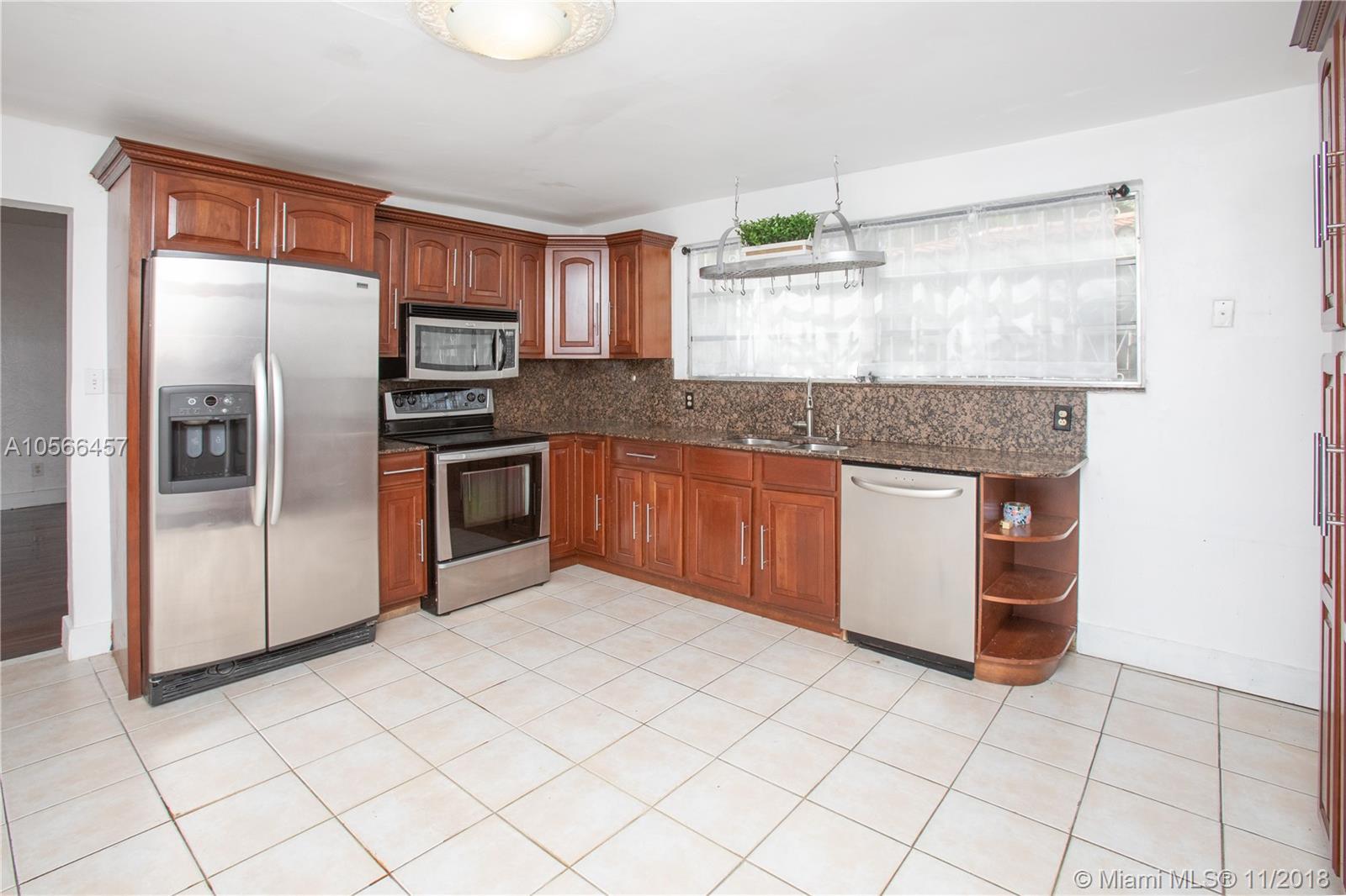 2058 Alton Road Miami Beach, FL 33140 - Photo 7 of 44