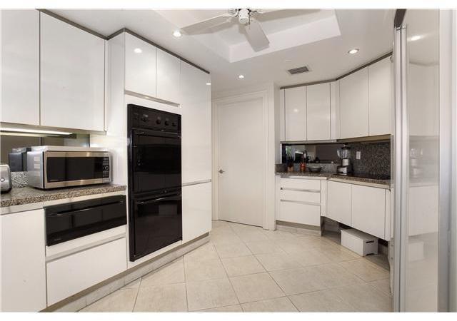 445 Grand Bay Drive, Unit 415 Key Biscayne, FL 33149 - Photo 8 of 13