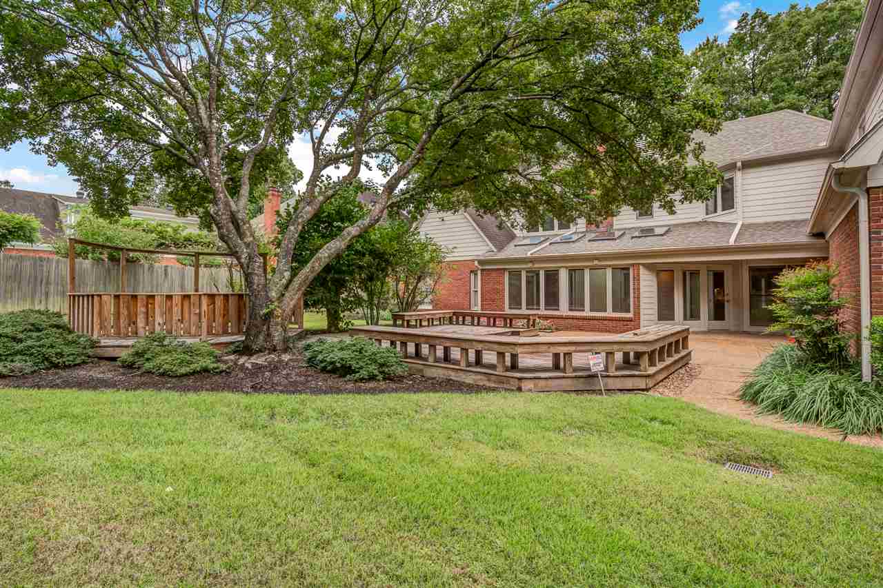 2044 Steeplebrook Drive Memphis, TN 38016 - Photo 23 of 25 Wood and iron Fenced yard