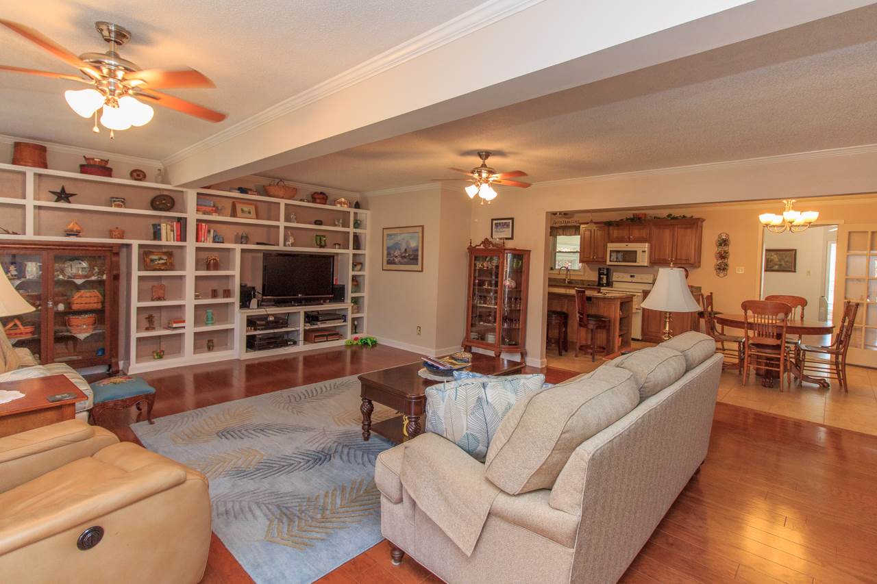 426 Dunaway Road Selmer, TN 38375 - Photo 6 of 25 Gallery Image 6