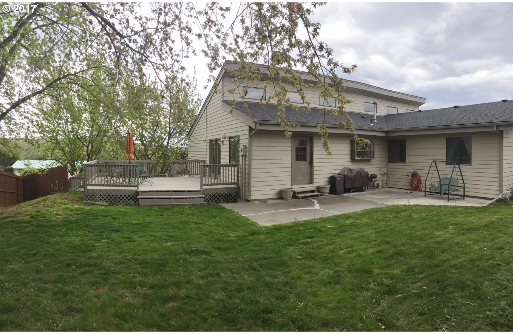 2121 Southwest Olson Avenue Pendleton, OR 97801 - Photo 15 of 32
