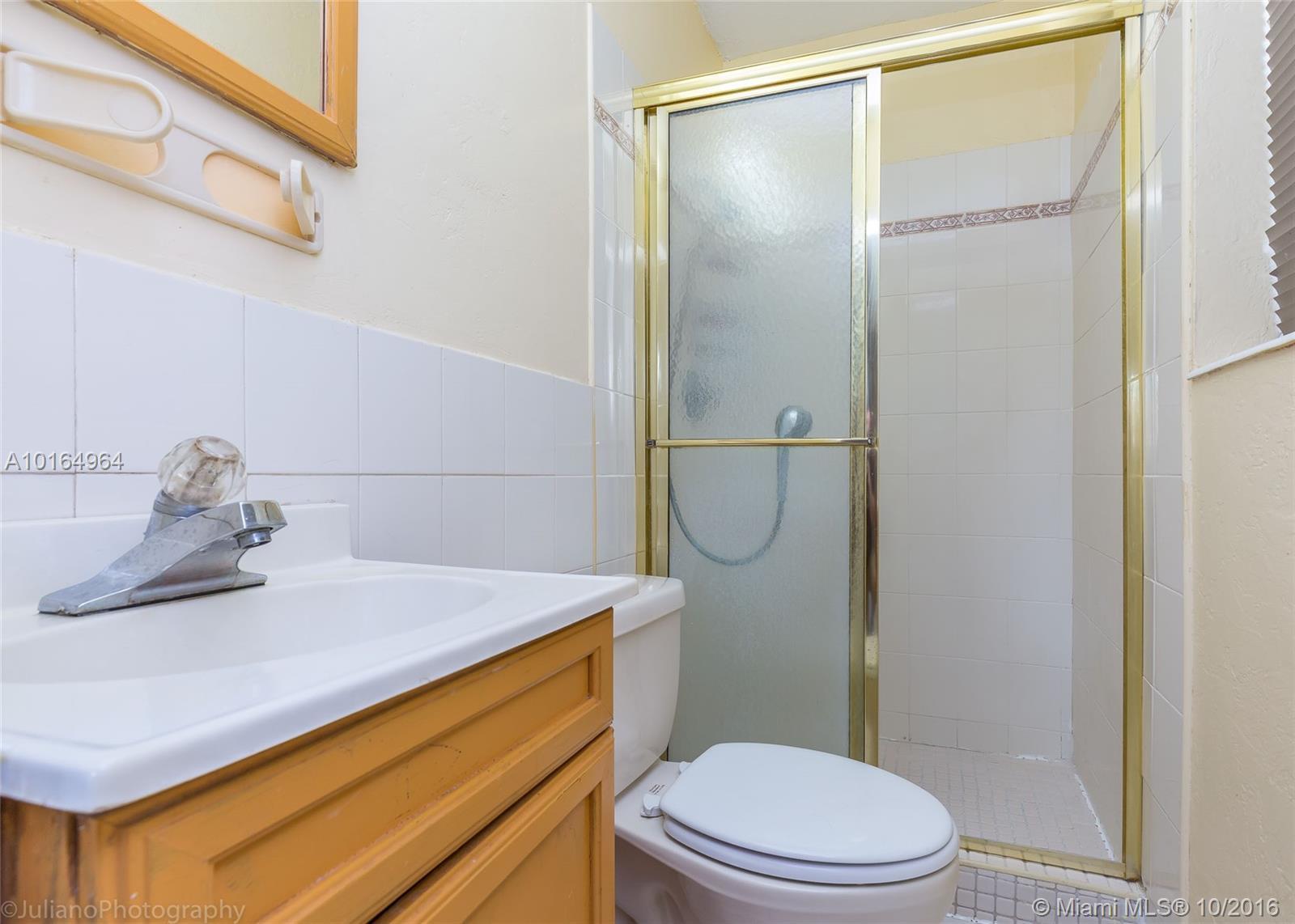 6528 Southwest 26th Street Miramar, FL 33023 - Photo 24 of 27