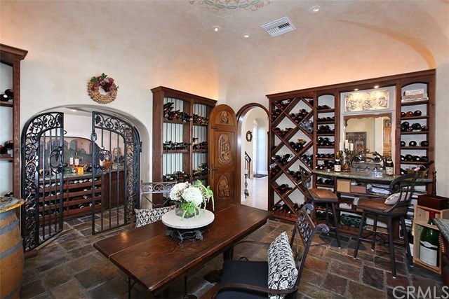 1622 Kensing Lane North Tustin, CA 92705 - Photo 17 of 40