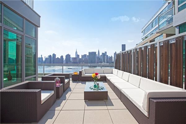 46-30 Center Boulevard, Unit PHA Queens, NY 11109 - Photo 14 of 21