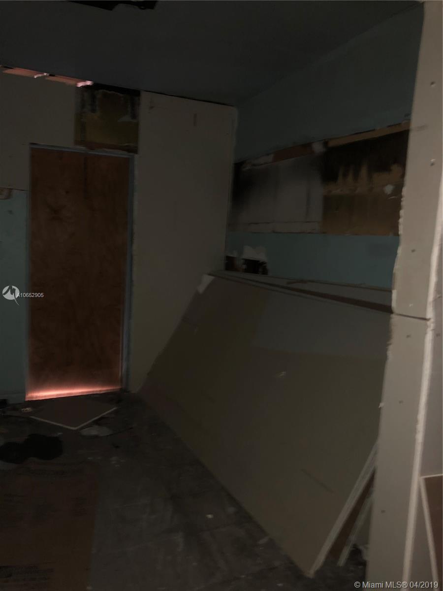 10020 Southwest 171st Street Miami, FL 33157 - Photo 20 of 20