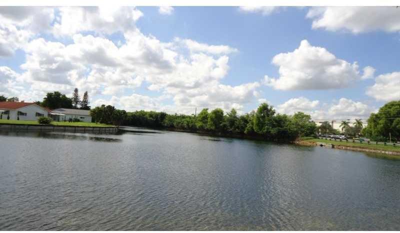 9920 Northwest 68th Place, Unit 206 Tamarac, FL 33321 - Photo 9 of 9