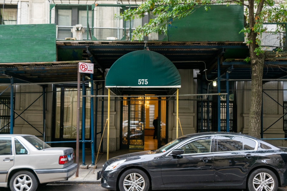 Golden Mile 575 West End Ave, Manhattan, NY 10024 - Photo 3 of 4