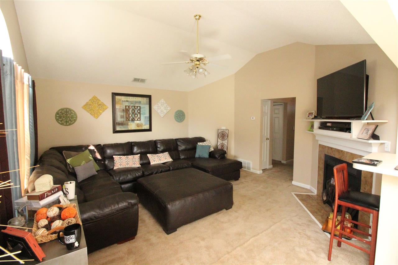 4867 Ridge Walk Lane Memphis, TN 38125 - Photo 4 of 18 Gallery Image 4