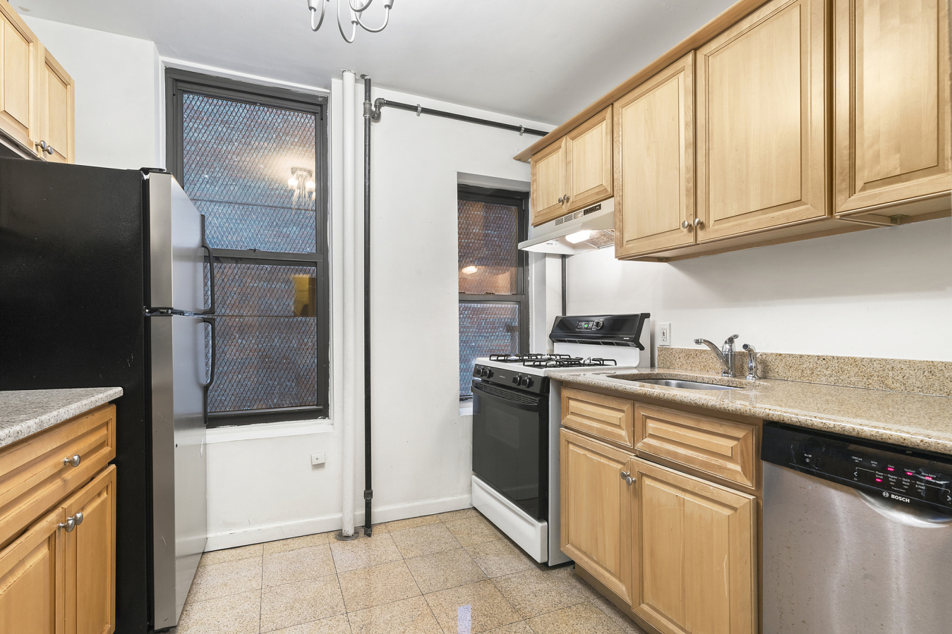 71 2nd Avenue, Unit 2 Manhattan, NY 10003 - Photo 2 of 5