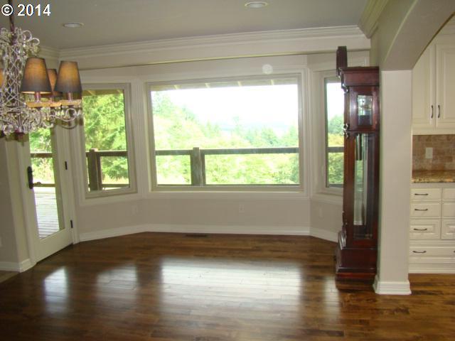 15830 Forest Ridge Road Northeast Silverton, OR 97381 - Photo 5 of 16 Gallery Image 5