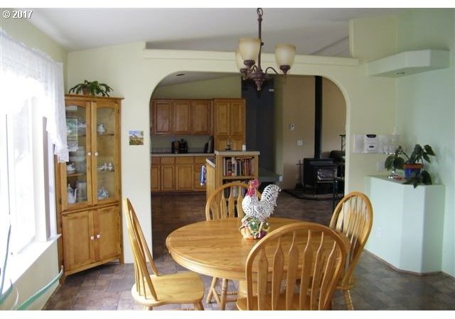 27 Knapp Road Lyle, WA 98635 - Photo 11 of 32 Gallery Image 11