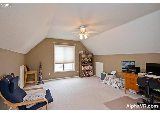 17805 Southwest Bryan Way Beaverton, OR 97007 - Photo 3 of 16 Gallery Image 3