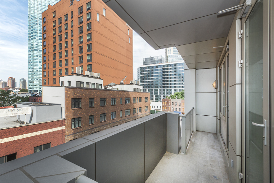 44-15 Purves Street, Unit 6A Queens, NY 11101 - Photo 3 of 10