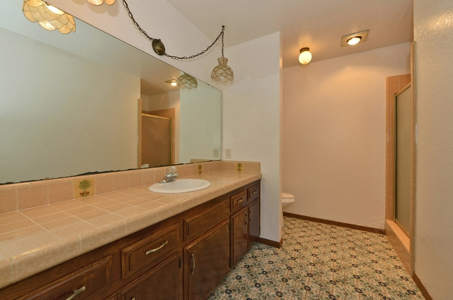 29019 Mactan Road Valley Center, CA 92082 - Photo 20 of 25