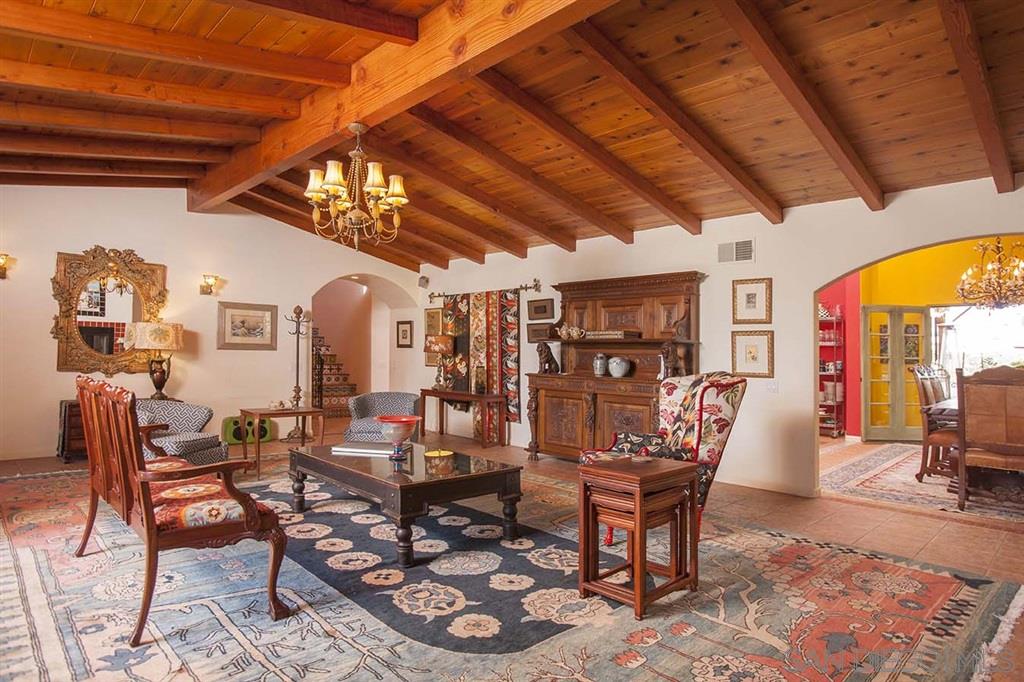 1183 Saxony Road Encinitas, CA 92024 - Photo 7 of 14