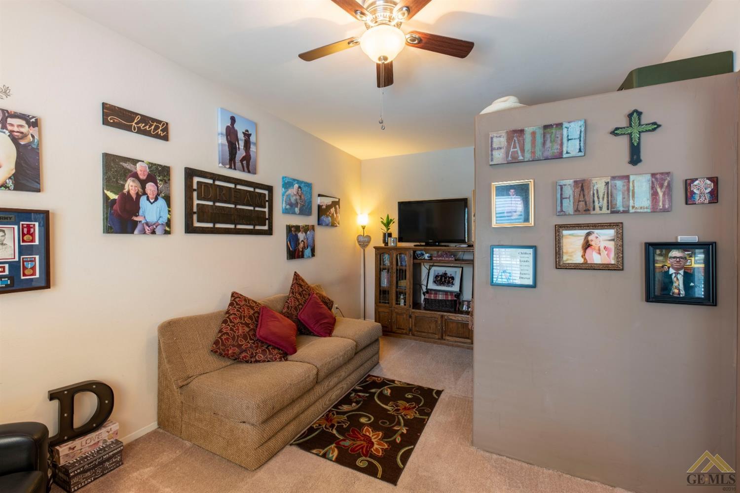 11410 Reagan Road Bakersfield, CA 93312 - Photo 10 of 40 Gallery Image 10