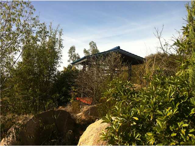 28720 Sandhurst Way Escondido, CA 92026 - Photo 3 of 7