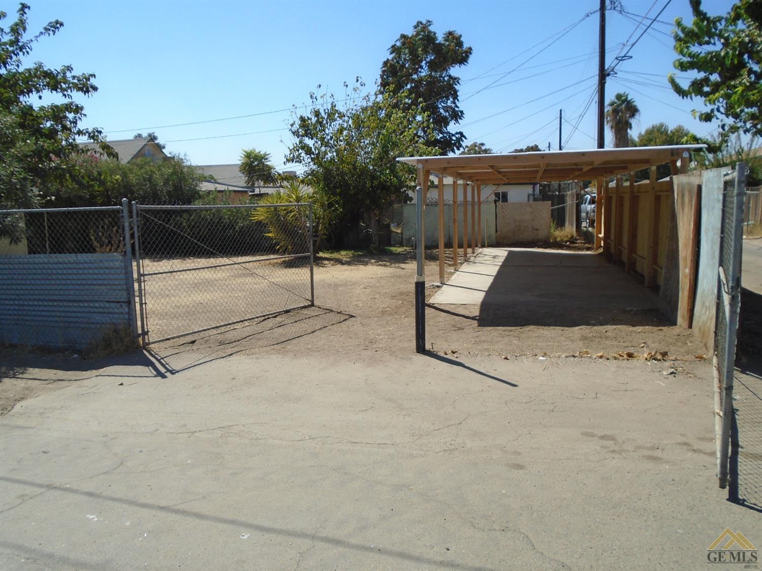 400 Decatur Street Bakersfield, CA 93308 - Photo 29 of 39 Gallery Image 29