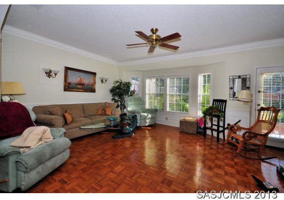 43 Valencia Street St. Augustine, FL 32084 - Photo 4 of 16 Family Room