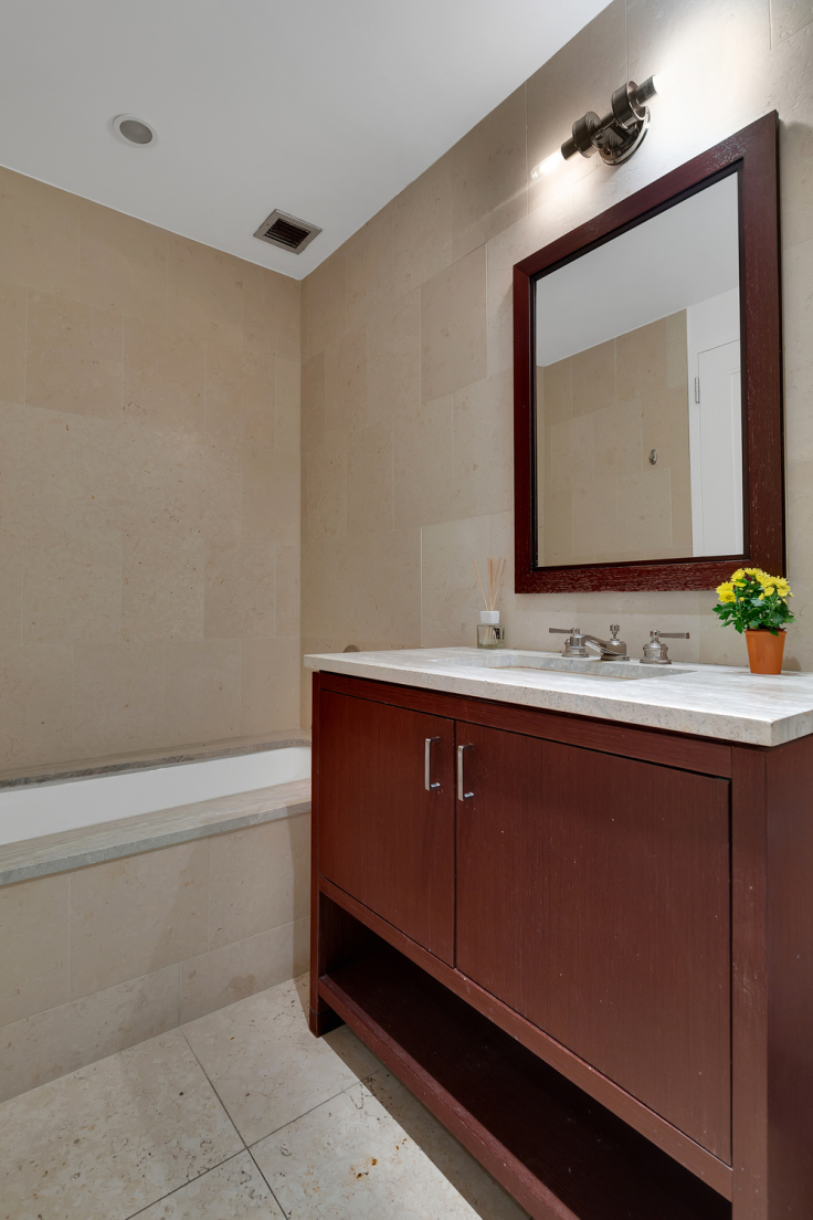 100 Riverside Boulevard, Unit 24D Manhattan, NY 10069 - Photo 7 of 9