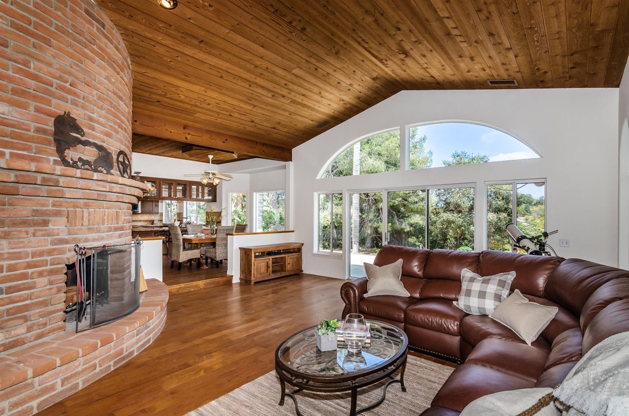 3847 La Canada Road Fallbrook, CA 92028 - Photo 4 of 25