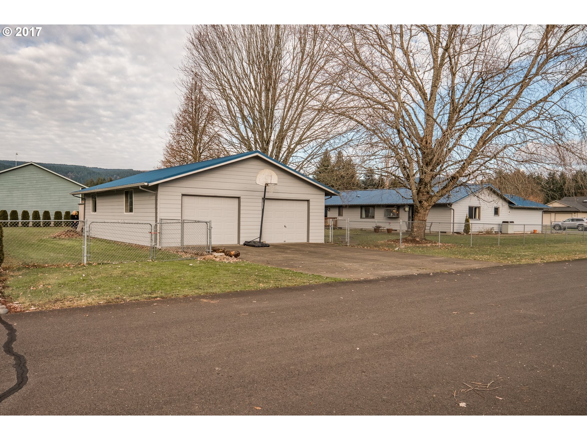 861 3rd Street Lyons, OR 97358 - Photo 30 of 32 Gallery Image 30