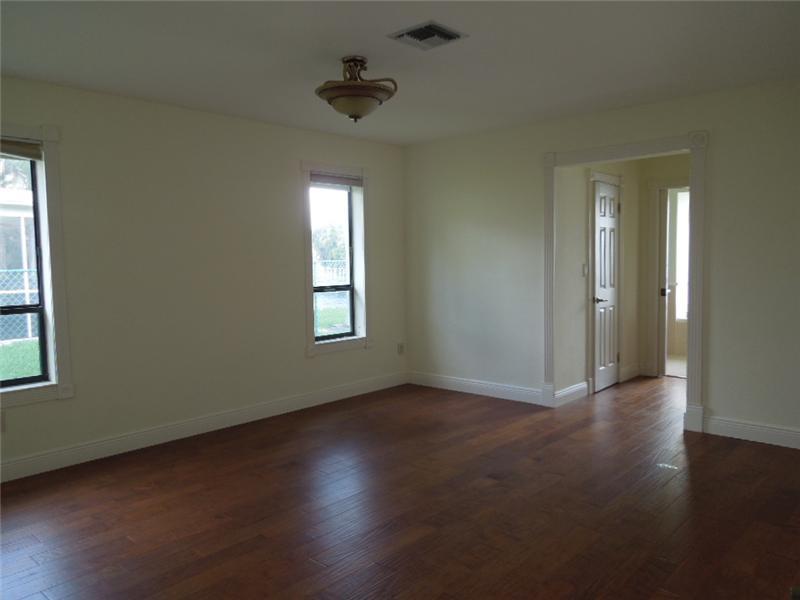 3605 Bridge Road Cooper City, FL 33026 - Photo 10 of 19