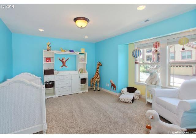 14735 Southeast Duke Street Portland, OR 97236 - Photo 7 of 16