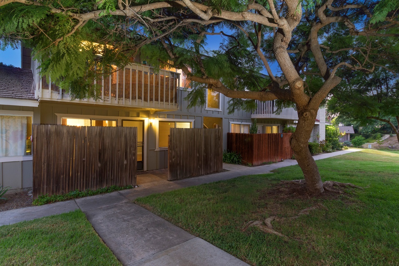 808 Regal Road, Unit 2J Encinitas, CA 92024 - Photo 2 of 14