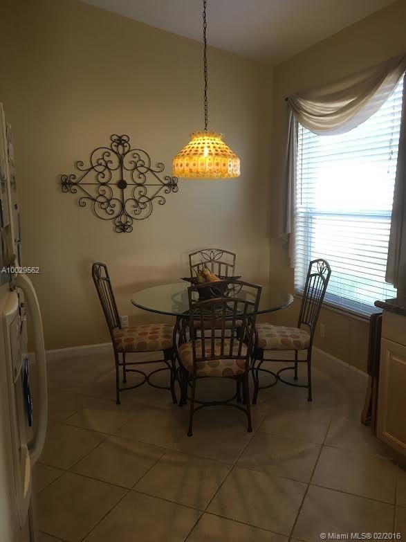 Encantada Pembroke Pines, FL 33029 - Photo 15 of 33