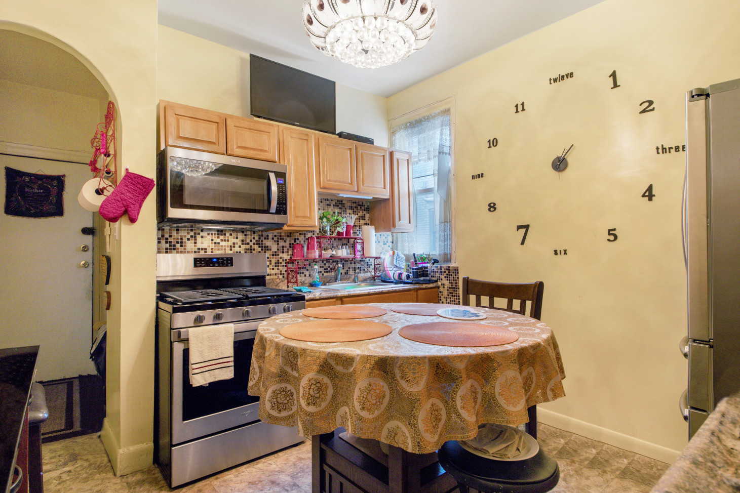 930 Montgomery Street Brooklyn, NY 11213 - Photo 7 of 10