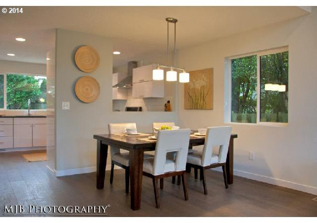 2710 Southwest Homar Avenue Portland, OR 97201 - Photo 5 of 15