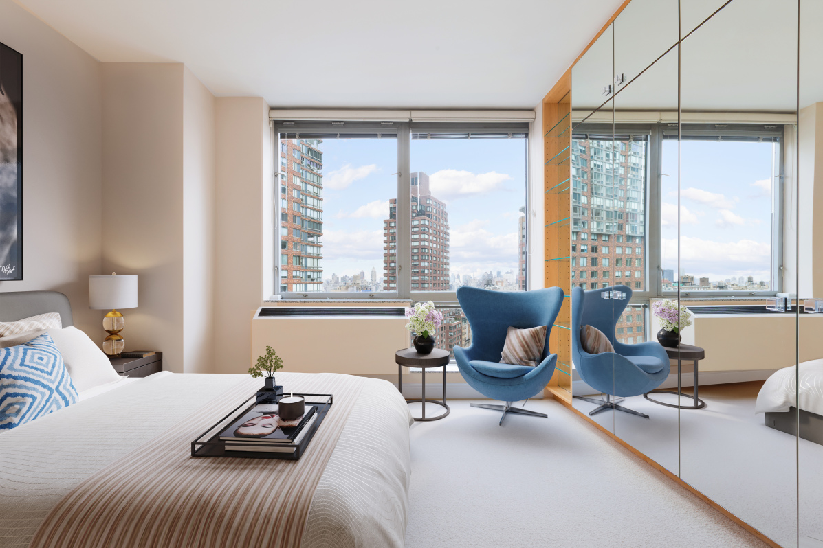 1965 Broadway, Unit 21C Manhattan, NY 10023 - Photo 2 of 6