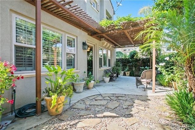 $1,050,000 | 2458 Monaco Terrace, Costa Mesa, CA 92627
