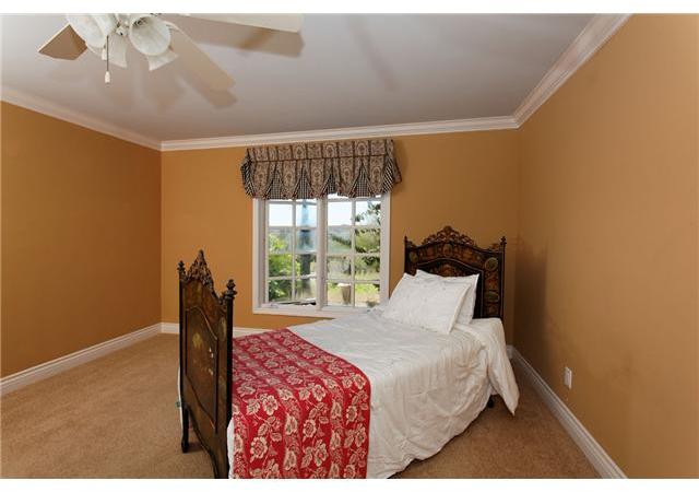 14946 Fruitvale Road Valley Center, CA 92082 - Photo 7 of 22 main home bedroom 2