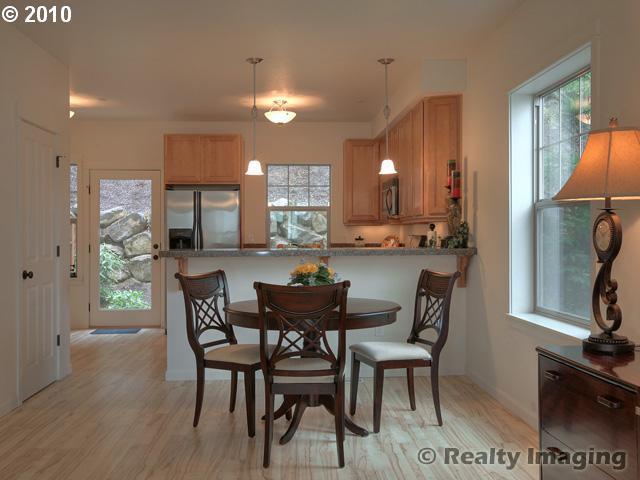 9239 Northwest Germantown Road, Unit 43 Portland, OR 97231 - Photo 4 of 11 Gallery Image 4