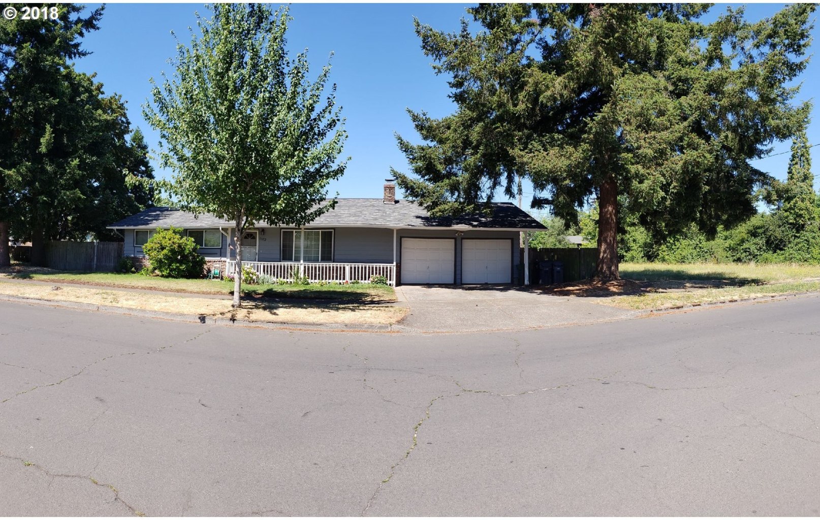 1572 6th Street Springfield, OR 97477 - Photo 4 of 16