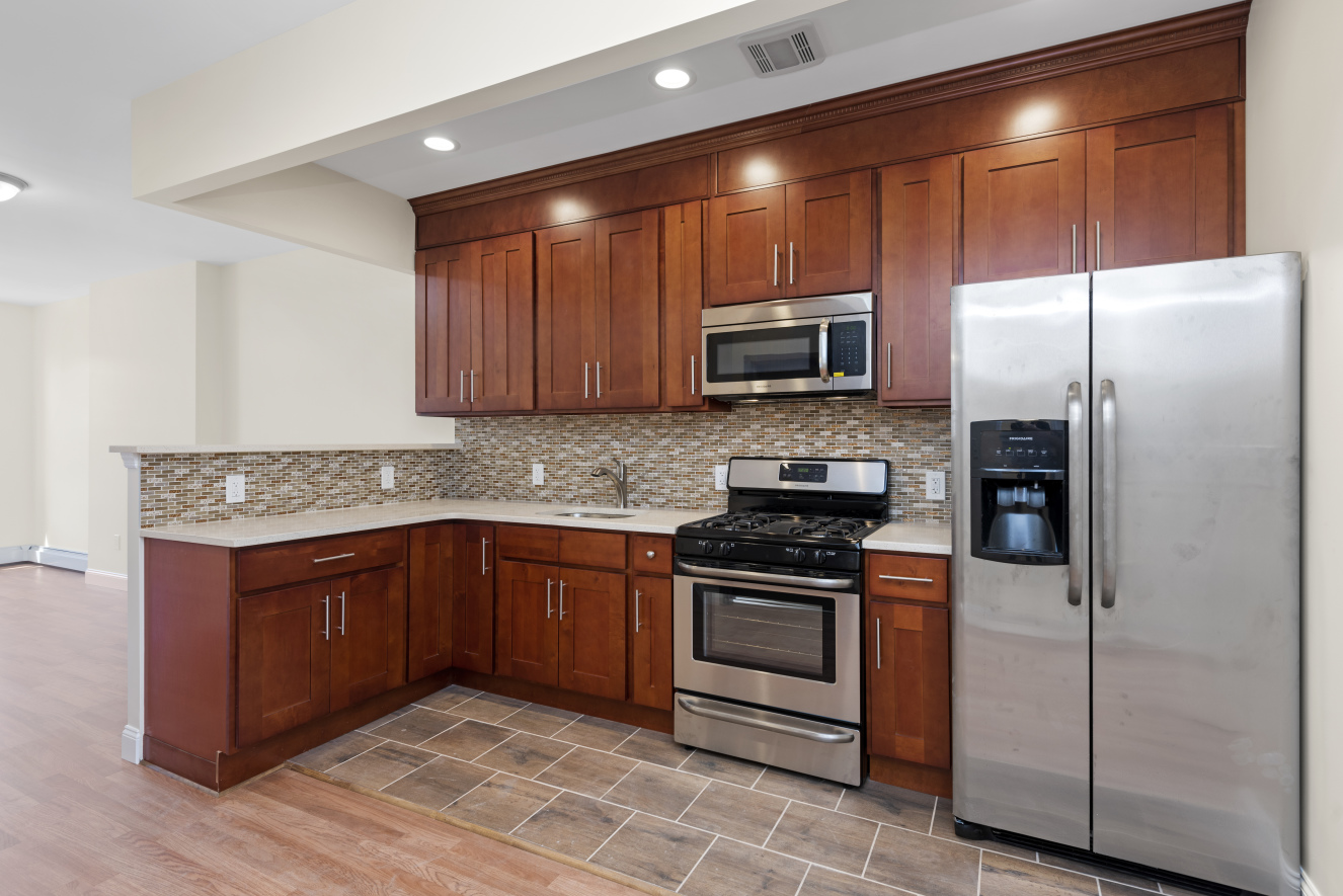 4611 5th Avenue, Unit 2 Brooklyn, NY 11220 - Photo 3 of 8