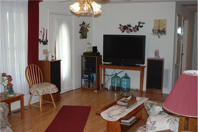 15 Huffer Road Winchester, TN 37398 - Photo 11 of 27 Gallery Image 11