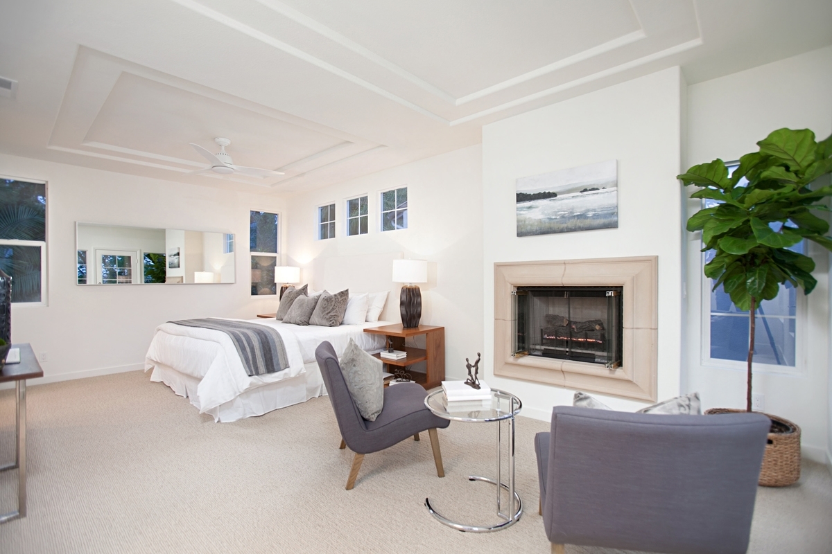 7049 Surfbird Circle Carlsbad, CA 92011 - Photo 4 of 23