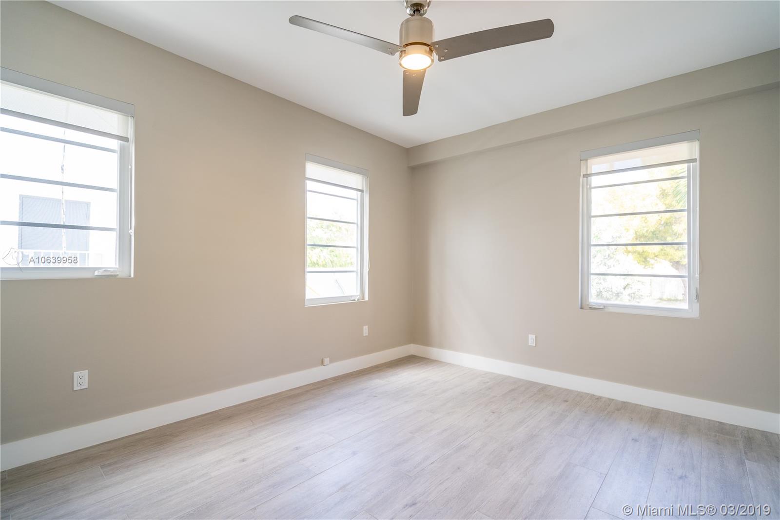 1100 10th Street, Unit 9 Miami Beach, FL 33139 - Photo 10 of 16