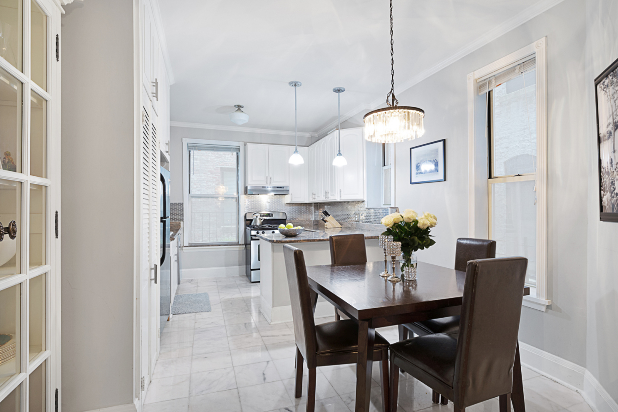 208 West 85th Street, Unit 2W Manhattan, NY 10024 - Photo 2 of 8