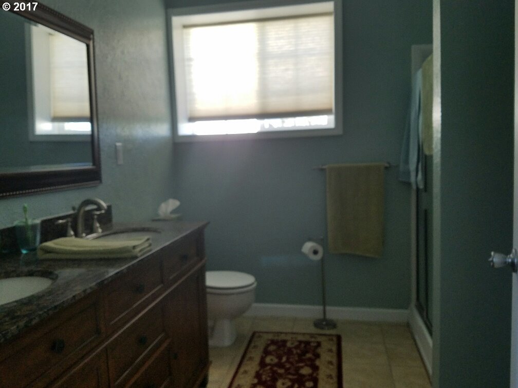 215 South Oak Road Tygh Valley, OR 97063 - Photo 13 of 15 Gallery Image 13