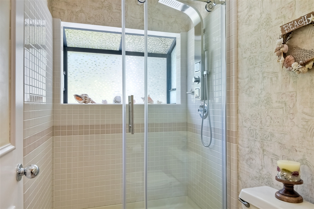 1424 Via Venusto Oceanside, CA 92056 - Photo 20 of 25