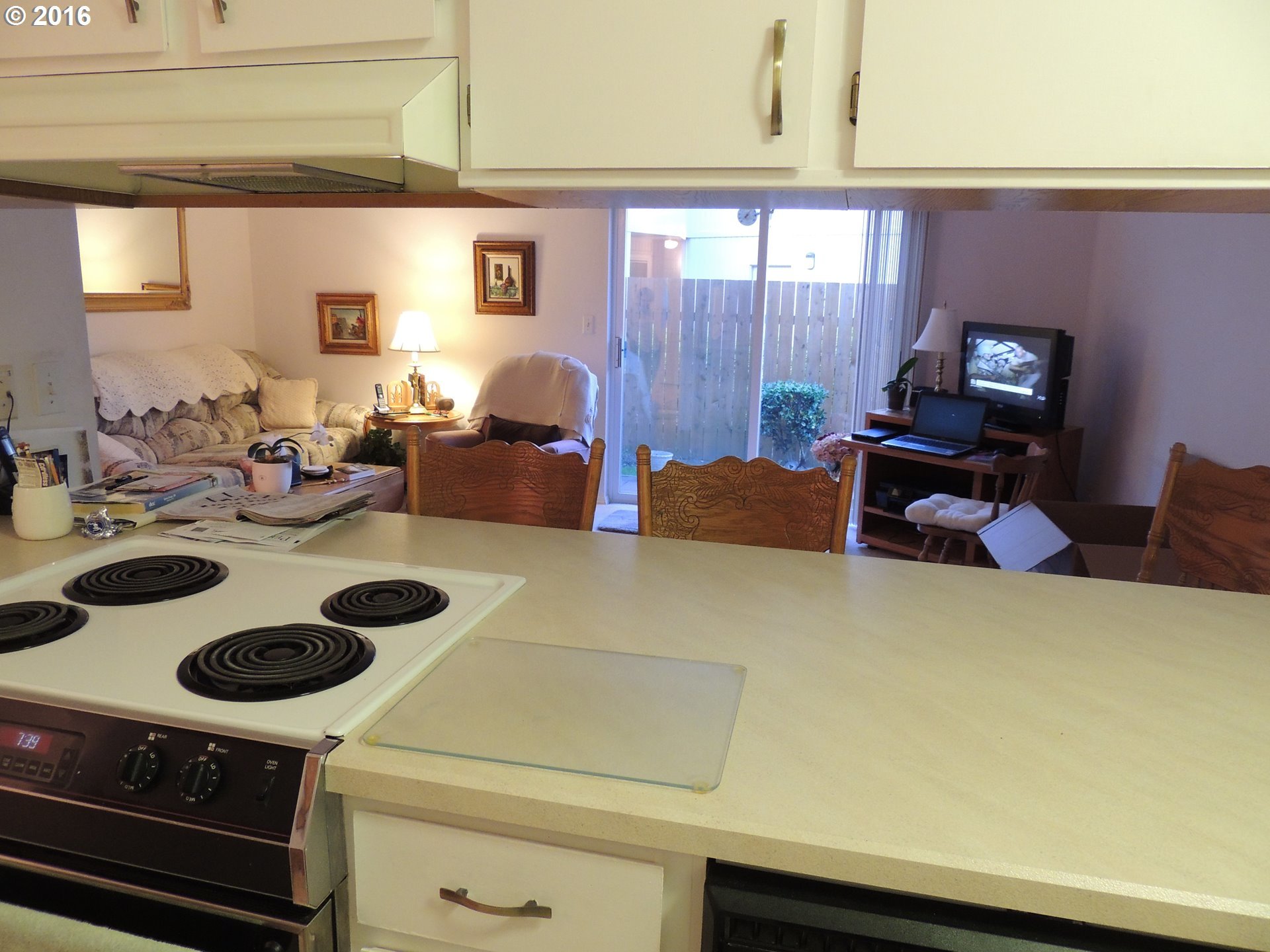 3678 Bell Road Northeast Salem, OR 97301 - Photo 5 of 11 Gallery Image 5