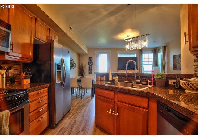 9201 Northwest Germantown Road, Unit 24 Portland, OR 97231 - Photo 6 of 16 Gallery Image 6