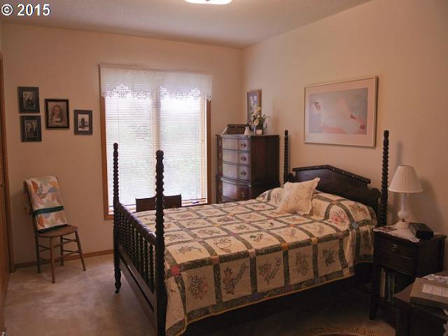 11570 Southwest Hardebeck Road Gaston, OR 97119 - Photo 17 of 30
