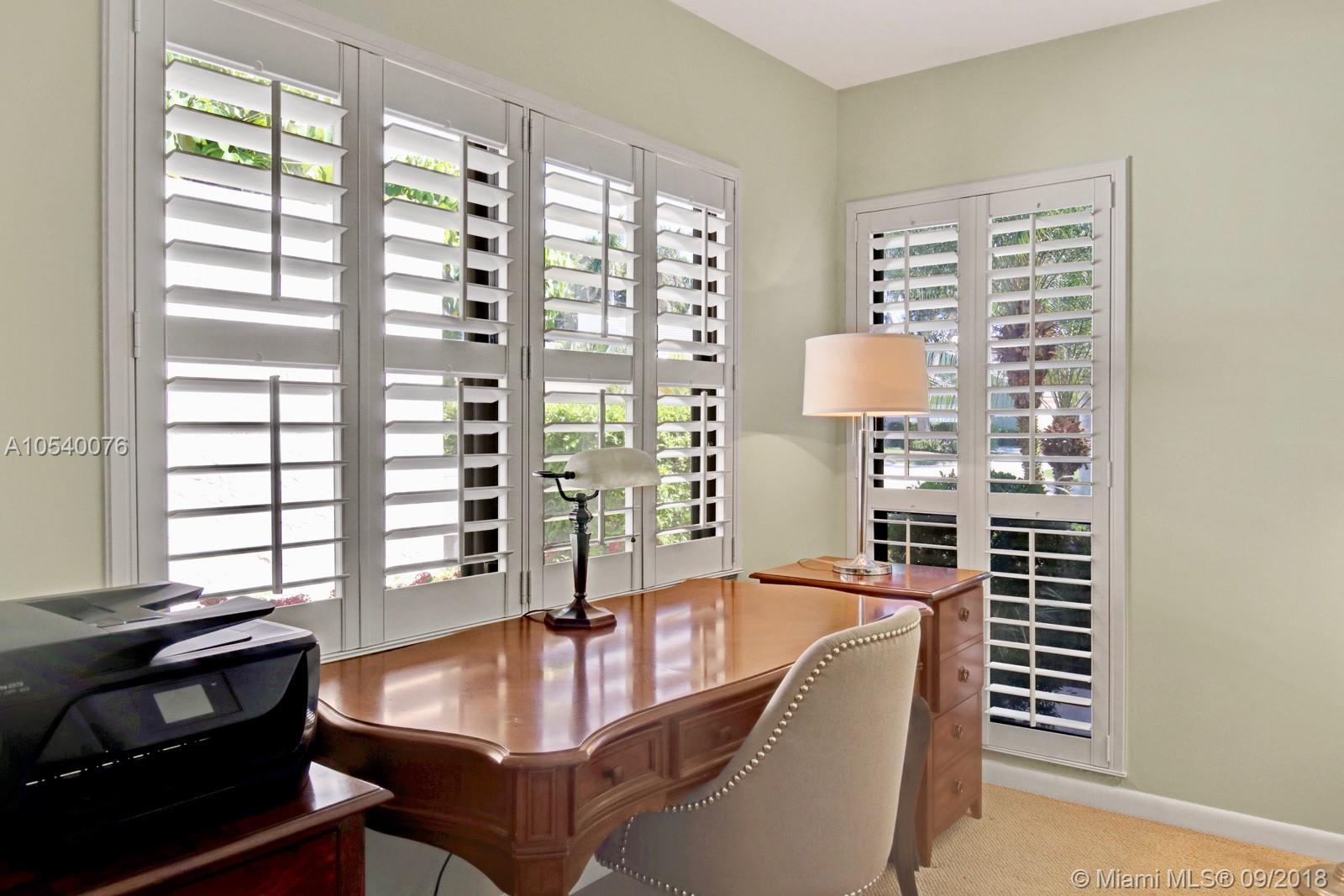 17040 Traverse Circle Jupiter, FL 33477 - Photo 20 of 39