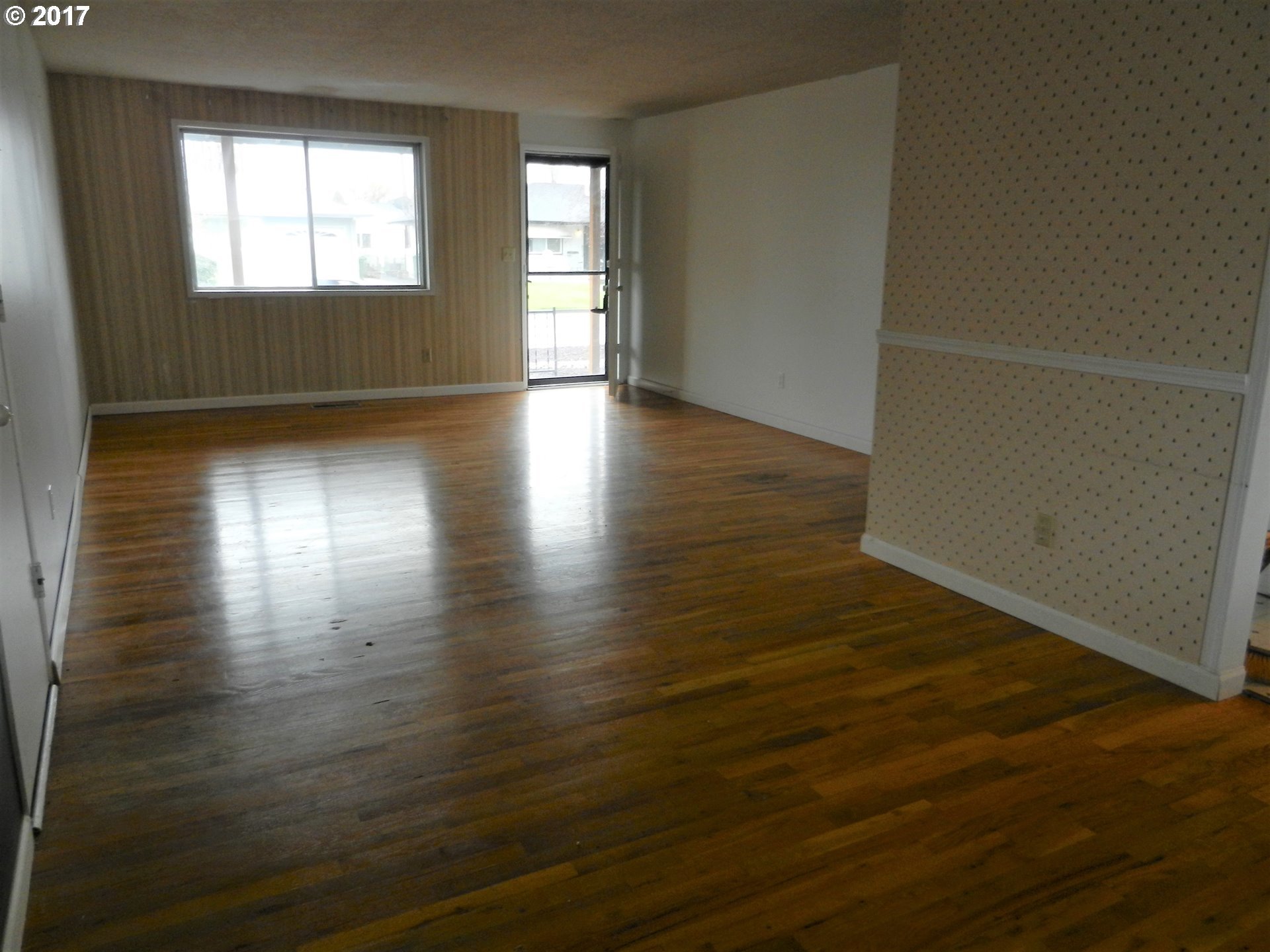 1931 Country Club Road Woodburn, OR 97071 - Photo 12 of 12 Gallery Image 12